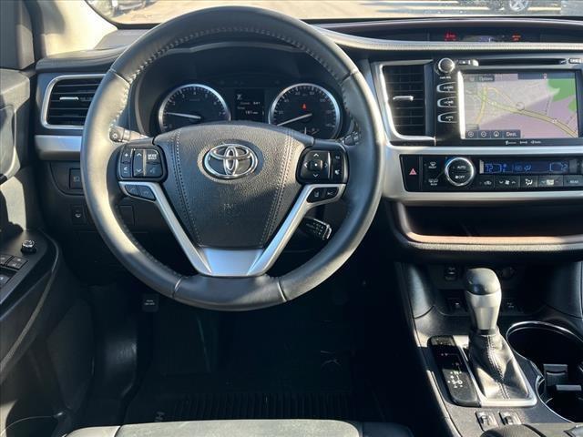 used 2019 Toyota Highlander car, priced at $21,500