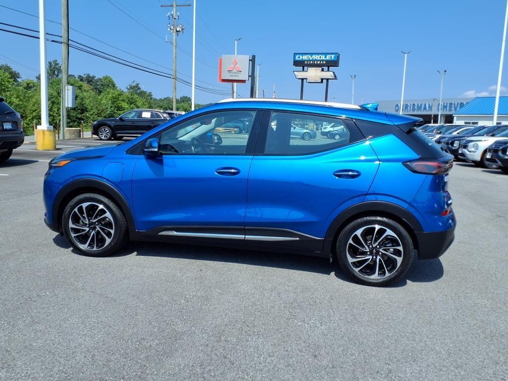 used 2023 Chevrolet Bolt EUV car, priced at $24,000
