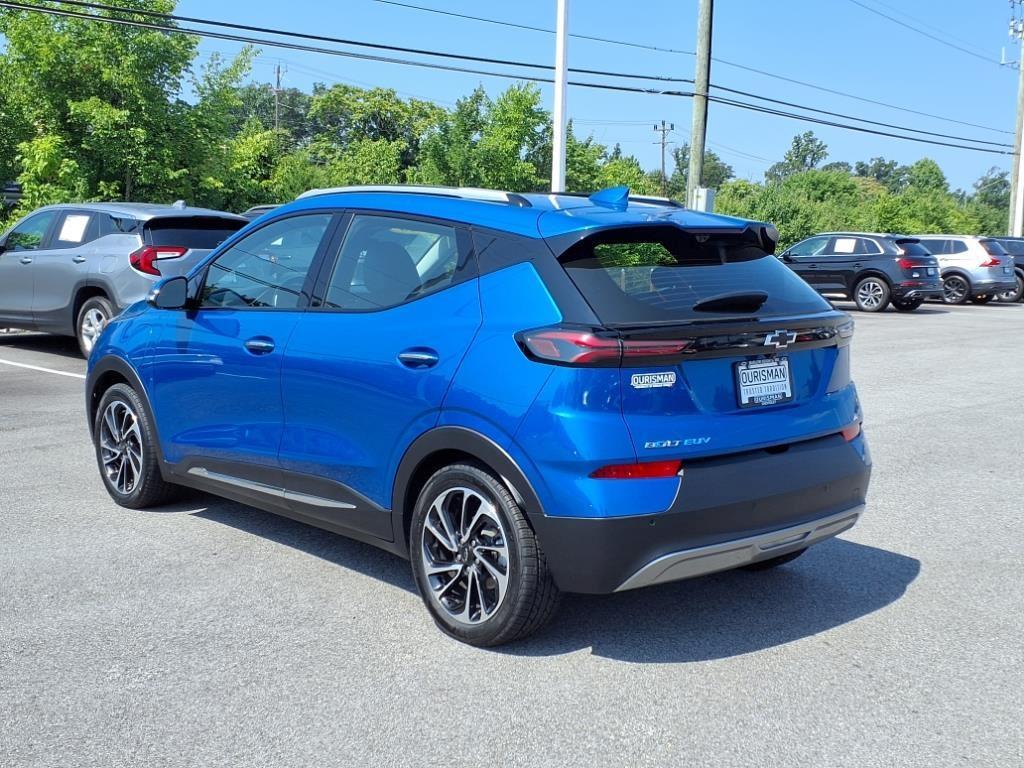 used 2023 Chevrolet Bolt EUV car, priced at $24,000