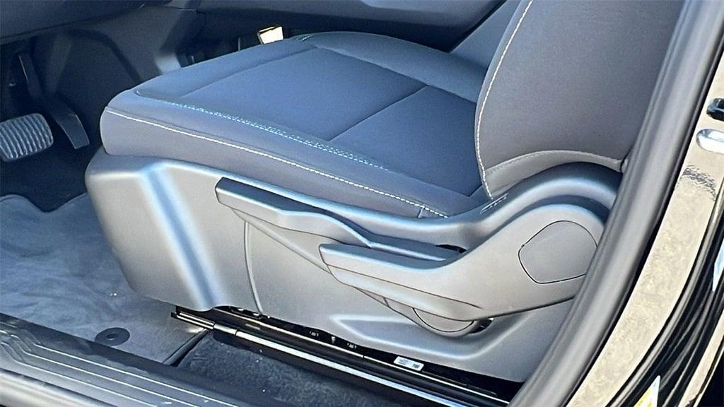 new 2026 Chevrolet Equinox EV car, priced at $31,495