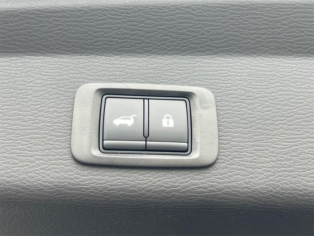 new 2025 Mitsubishi Outlander car, priced at $41,950