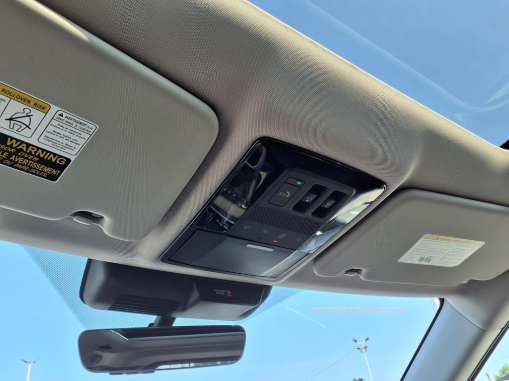 new 2025 Mitsubishi Outlander car, priced at $41,950