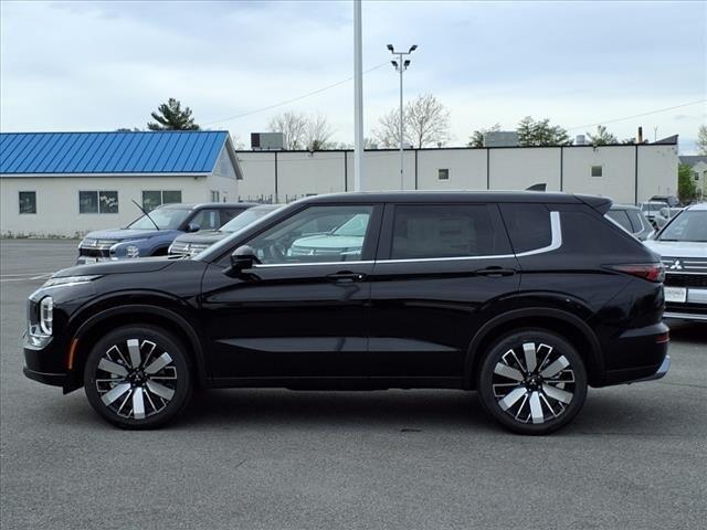 new 2025 Mitsubishi Outlander car, priced at $39,870