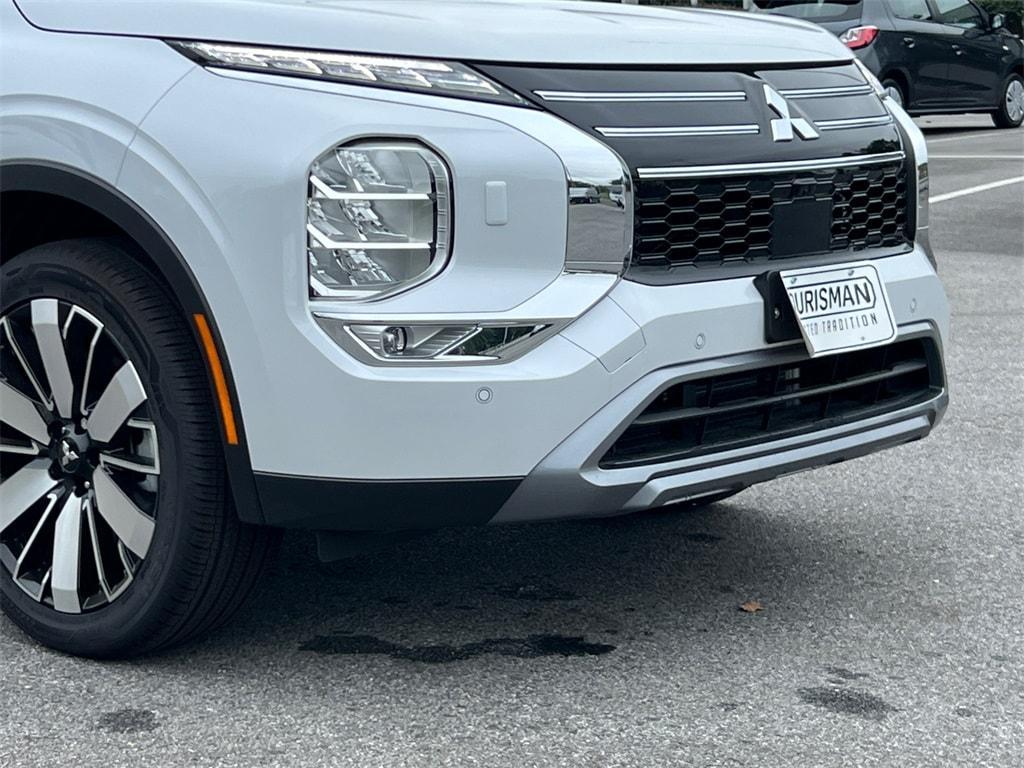 new 2025 Mitsubishi Outlander car, priced at $40,625