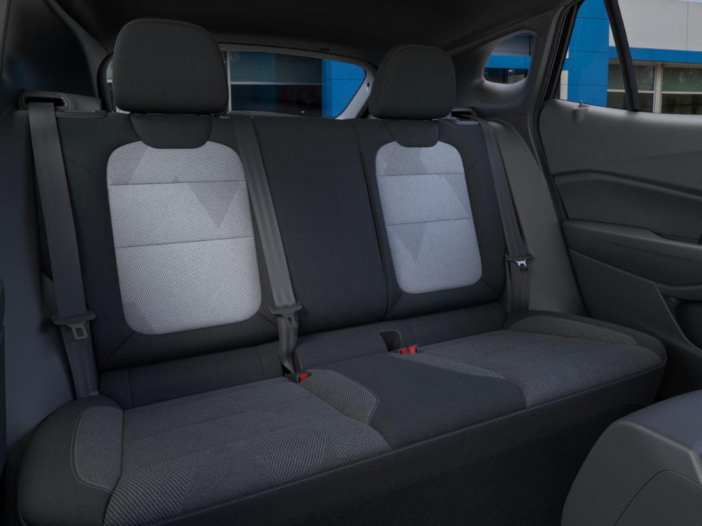 new 2025 Chevrolet Trax car