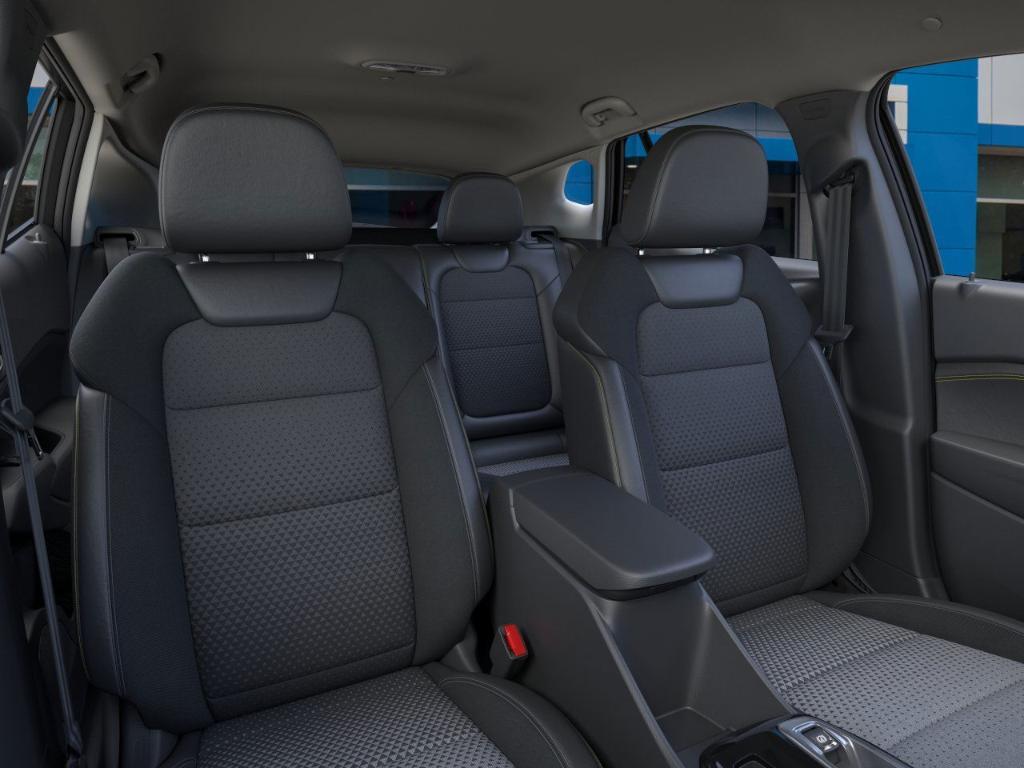 new 2025 Chevrolet Trax car