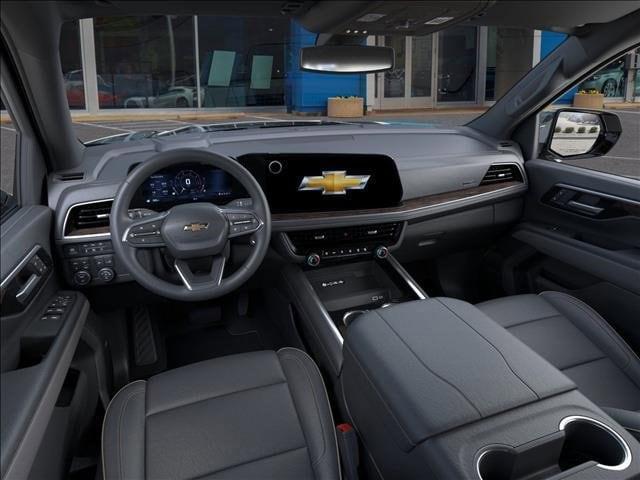 new 2025 Chevrolet Suburban car, priced at $76,894
