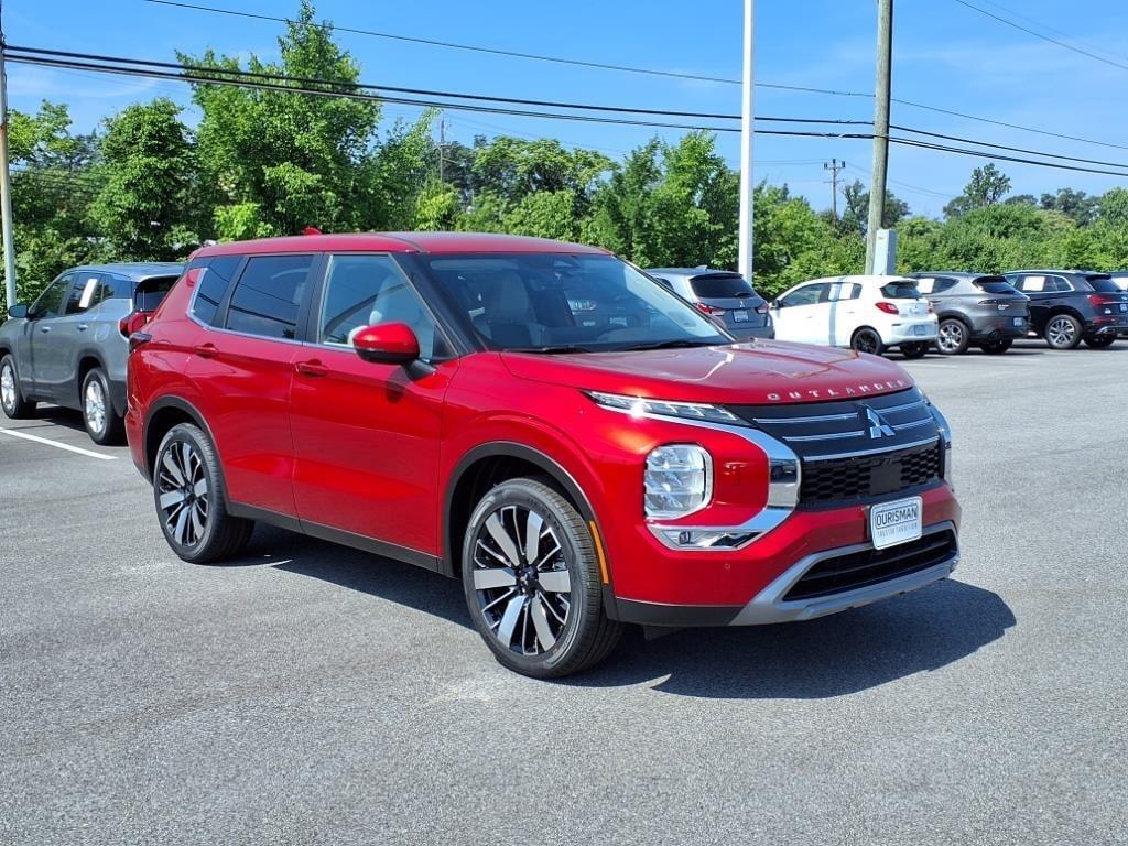 new 2025 Mitsubishi Outlander car, priced at $38,625