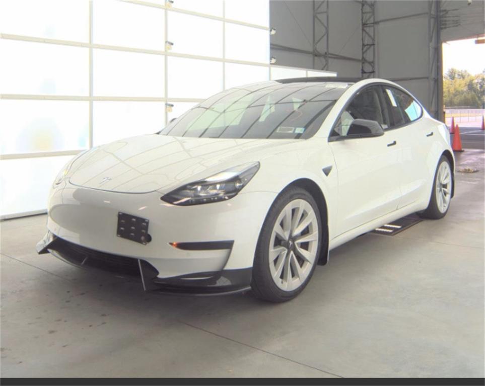 used 2021 Tesla Model 3 car, priced at $19,500