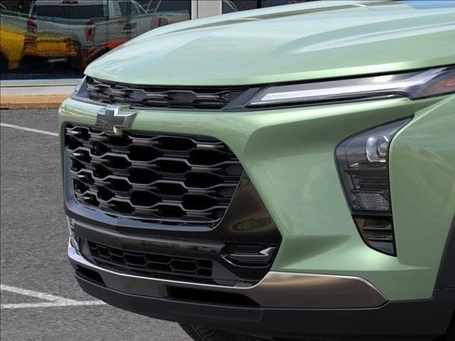 new 2025 Chevrolet Trax car, priced at $25,495