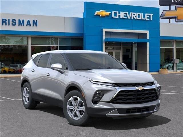 new 2025 Chevrolet Blazer car, priced at $32,295