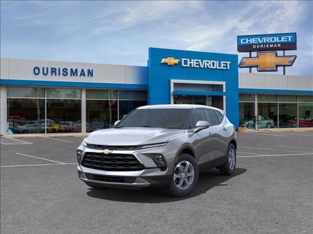 new 2025 Chevrolet Blazer car, priced at $32,295