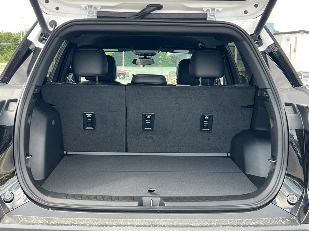 new 2026 Chevrolet Equinox car, priced at $30,540