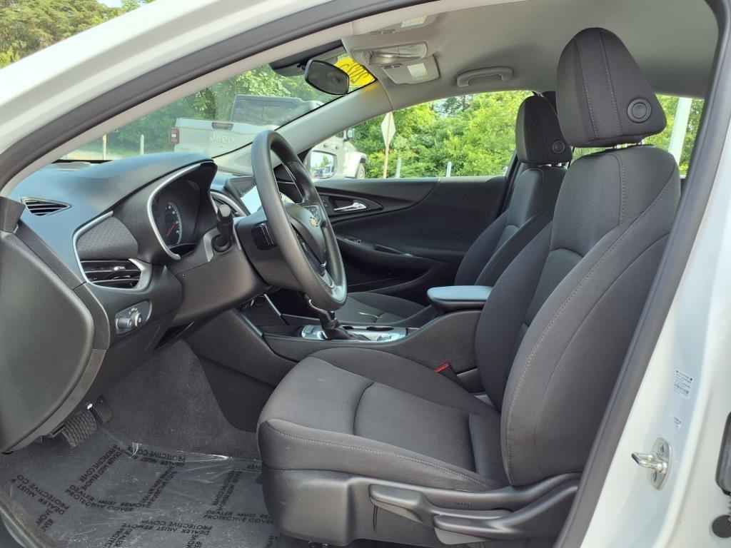 used 2025 Chevrolet Malibu car, priced at $22,800