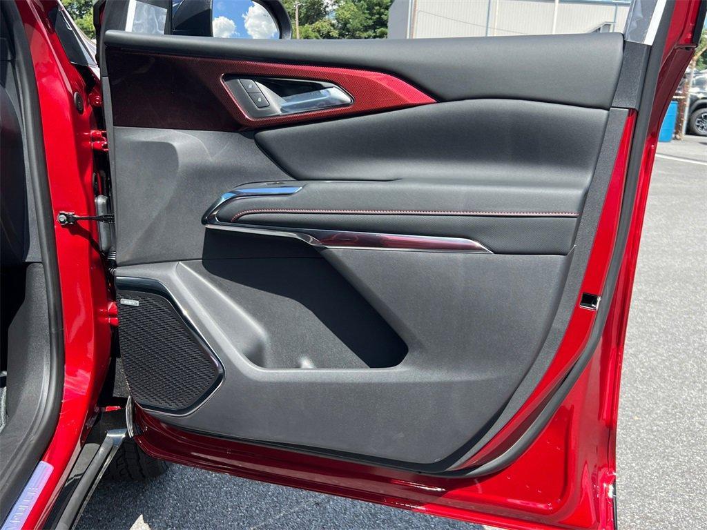 new 2026 Chevrolet Traverse car, priced at $57,090