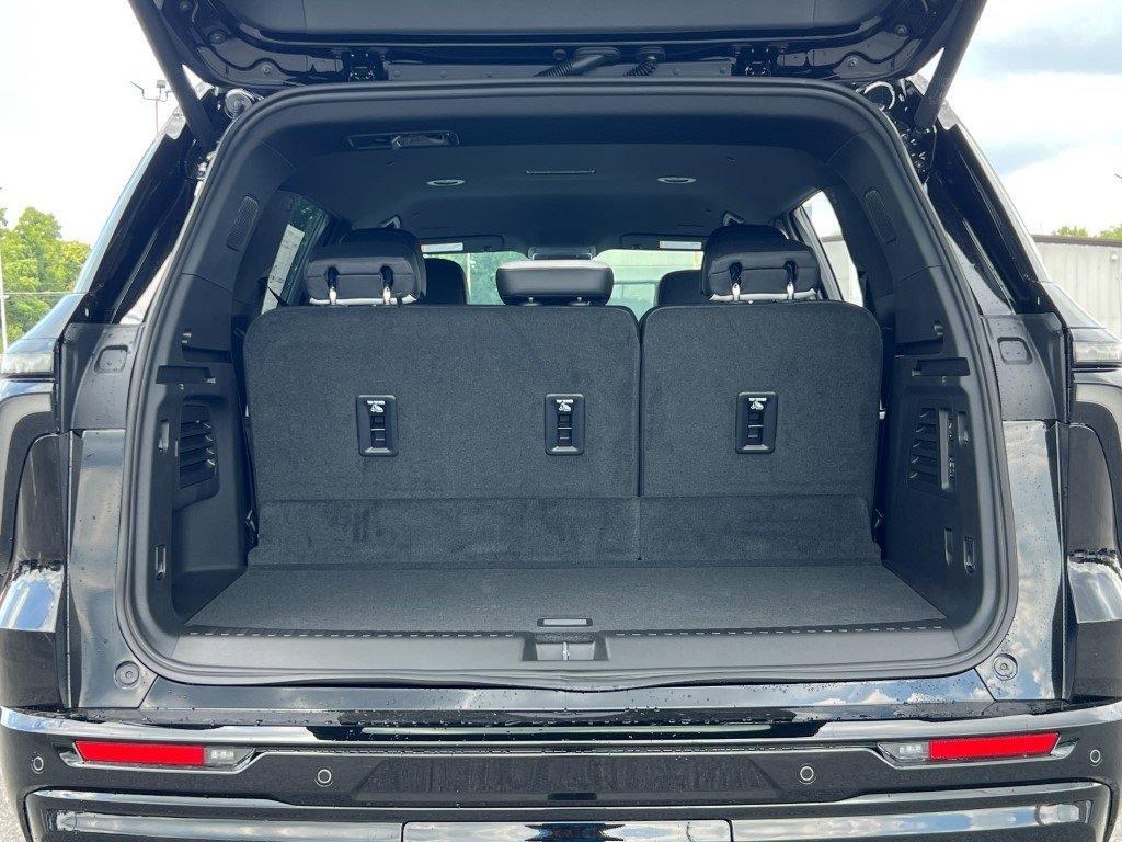 new 2026 Chevrolet Traverse car, priced at $54,795