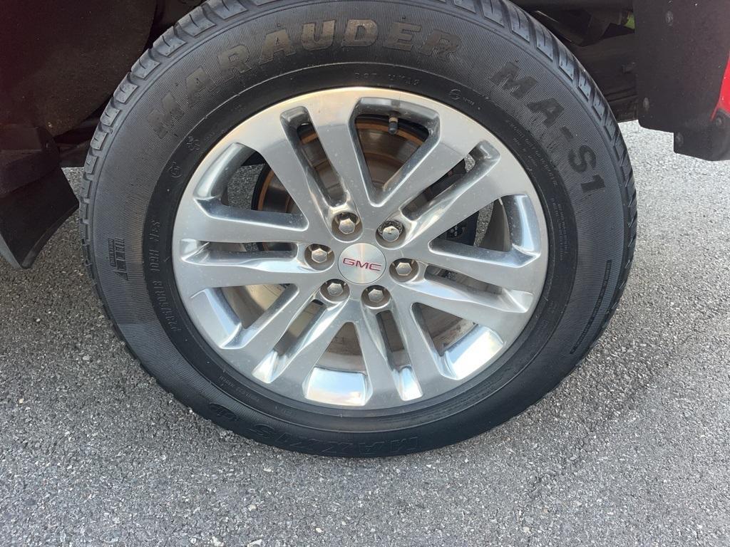 used 2016 GMC Canyon car, priced at $16,995
