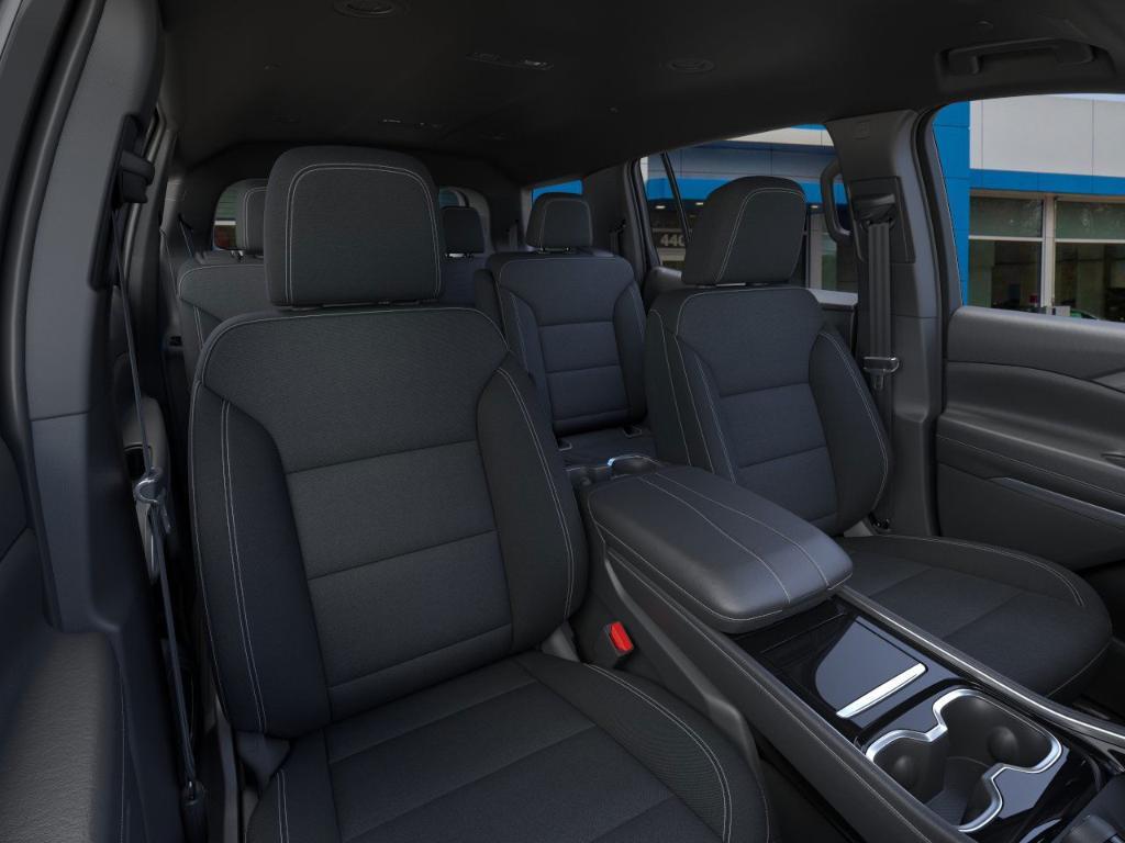 new 2025 Chevrolet Traverse car