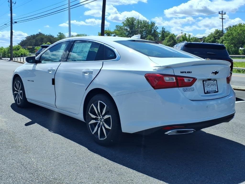 new 2025 Chevrolet Malibu car, priced at $25,055
