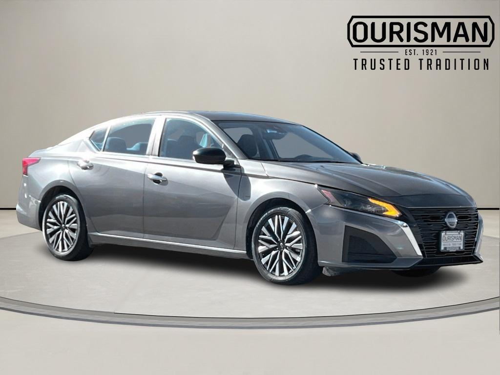 used 2024 Nissan Altima car, priced at $18,500