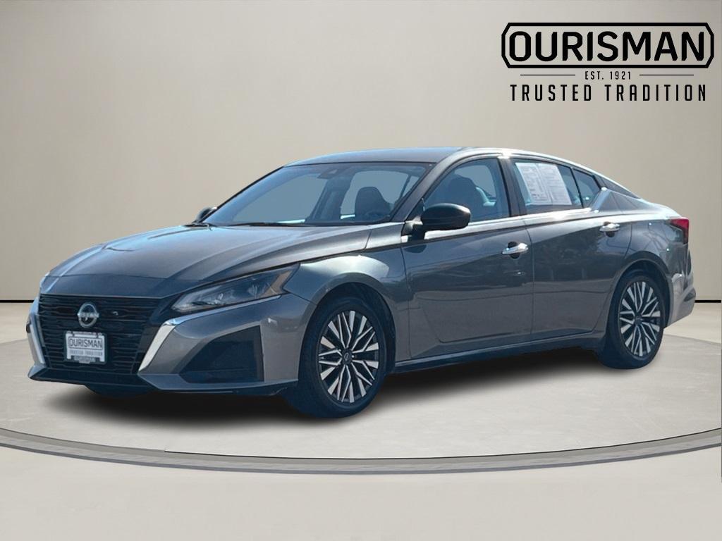 used 2024 Nissan Altima car, priced at $18,500