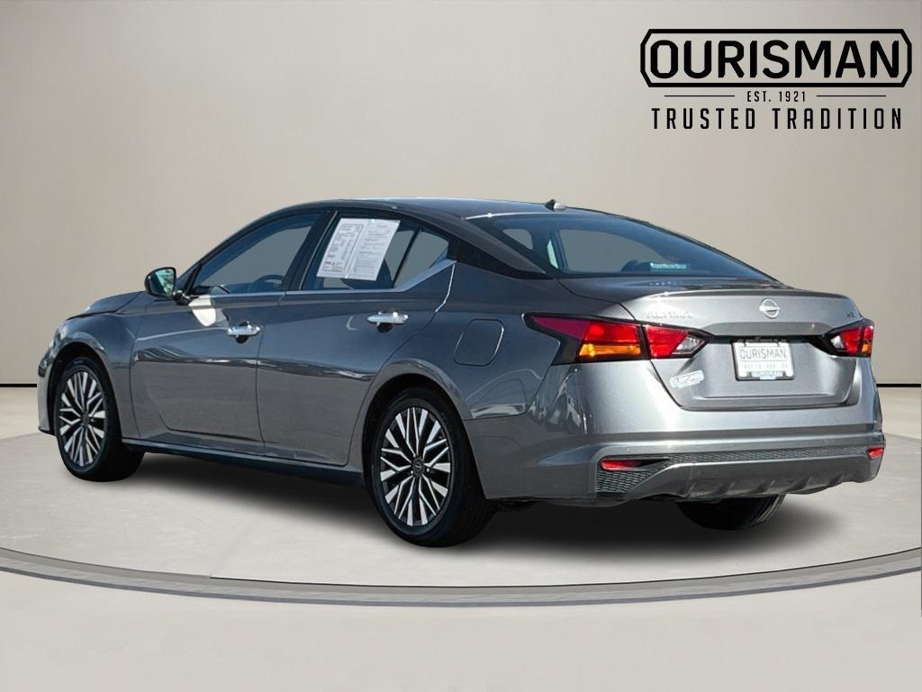 used 2024 Nissan Altima car, priced at $18,500