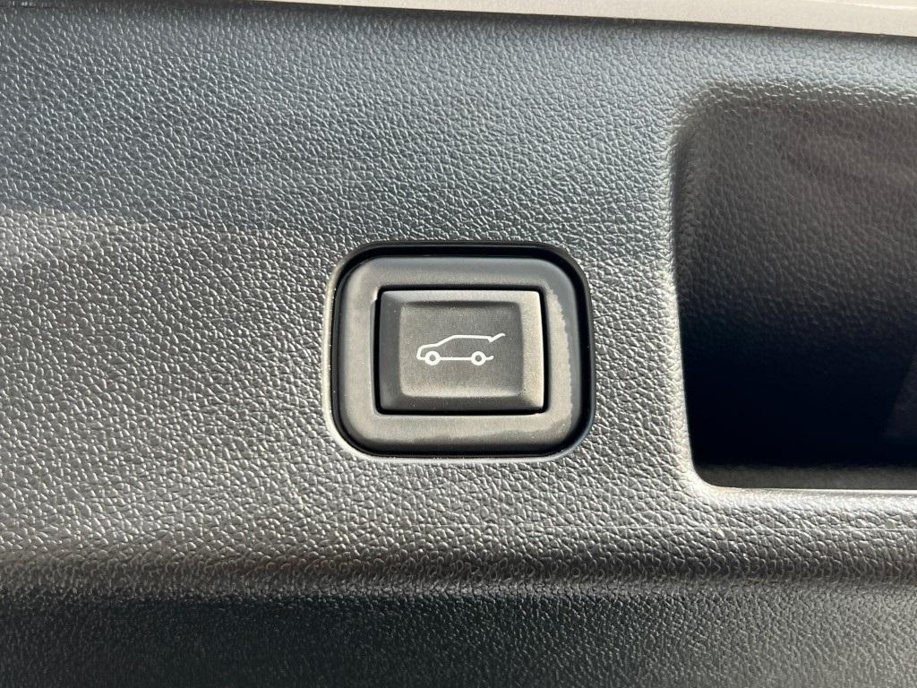 used 2024 Chevrolet Equinox EV car, priced at $24,500
