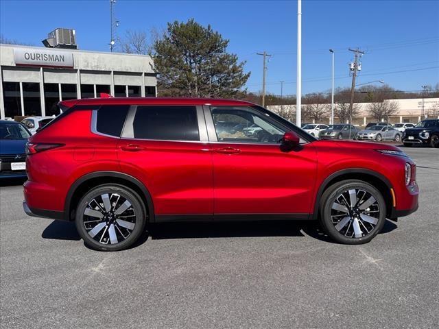 new 2025 Mitsubishi Outlander car, priced at $37,415