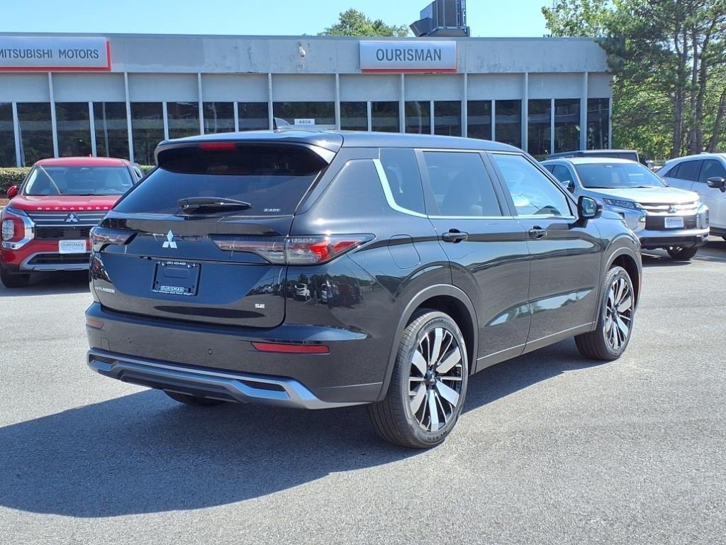 new 2025 Mitsubishi Outlander car