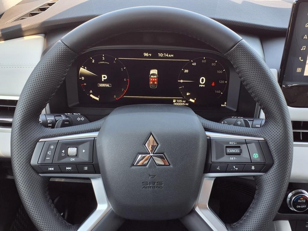 new 2025 Mitsubishi Outlander car