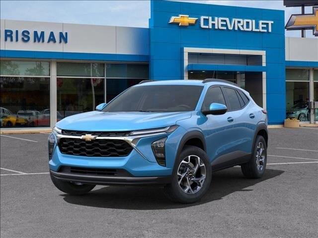 new 2025 Chevrolet Trax car, priced at $22,895