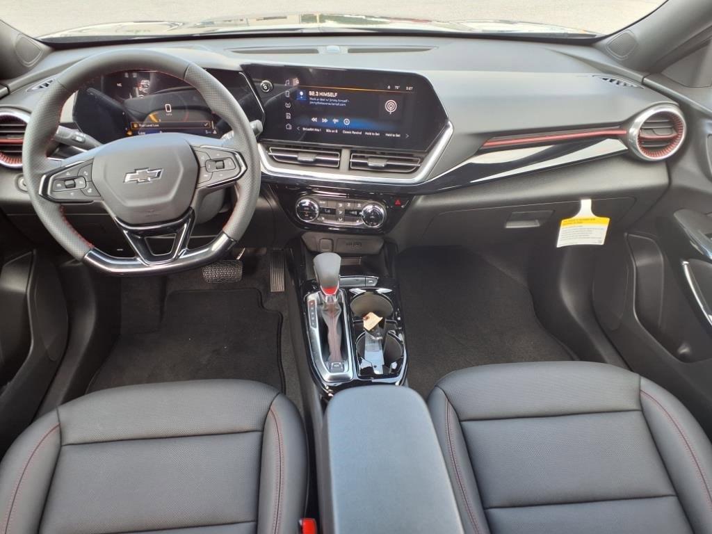 new 2025 Chevrolet Trax car, priced at $25,995