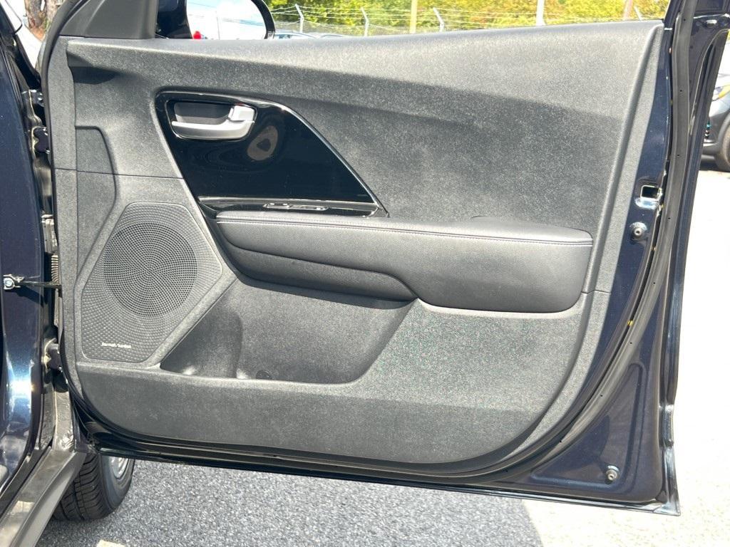 used 2022 Kia Niro EV car, priced at $17,500