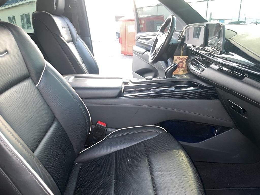 used 2022 Cadillac Escalade ESV car, priced at $71,000