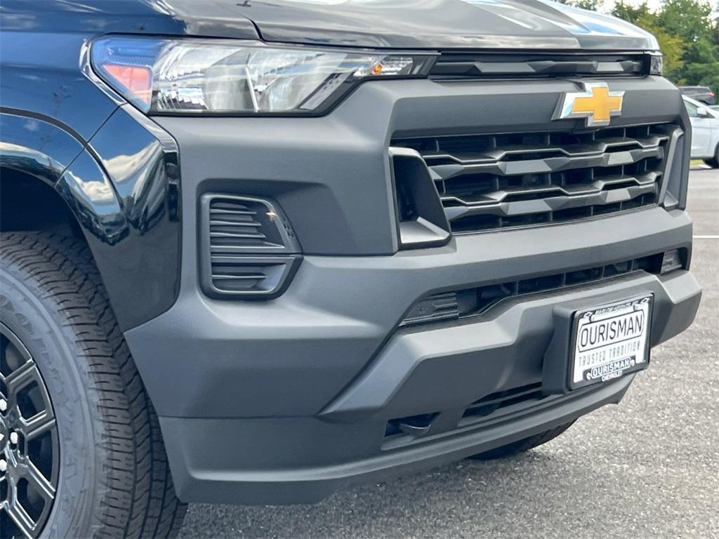 new 2026 Chevrolet Colorado car, priced at $38,295