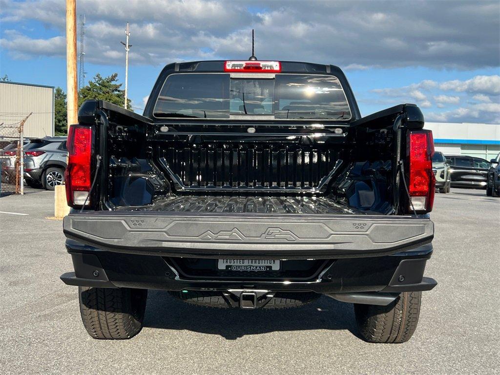 new 2026 Chevrolet Colorado car, priced at $38,570