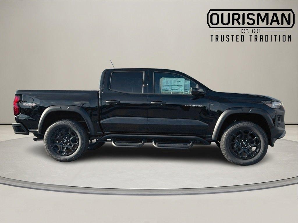 new 2026 Chevrolet Colorado car, priced at $38,570