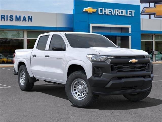 new 2025 Chevrolet Colorado car, priced at $30,995