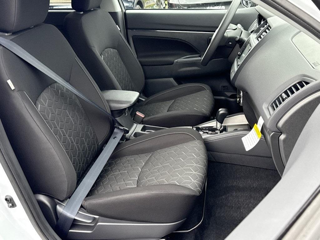 new 2025 Mitsubishi Outlander Sport car, priced at $29,315