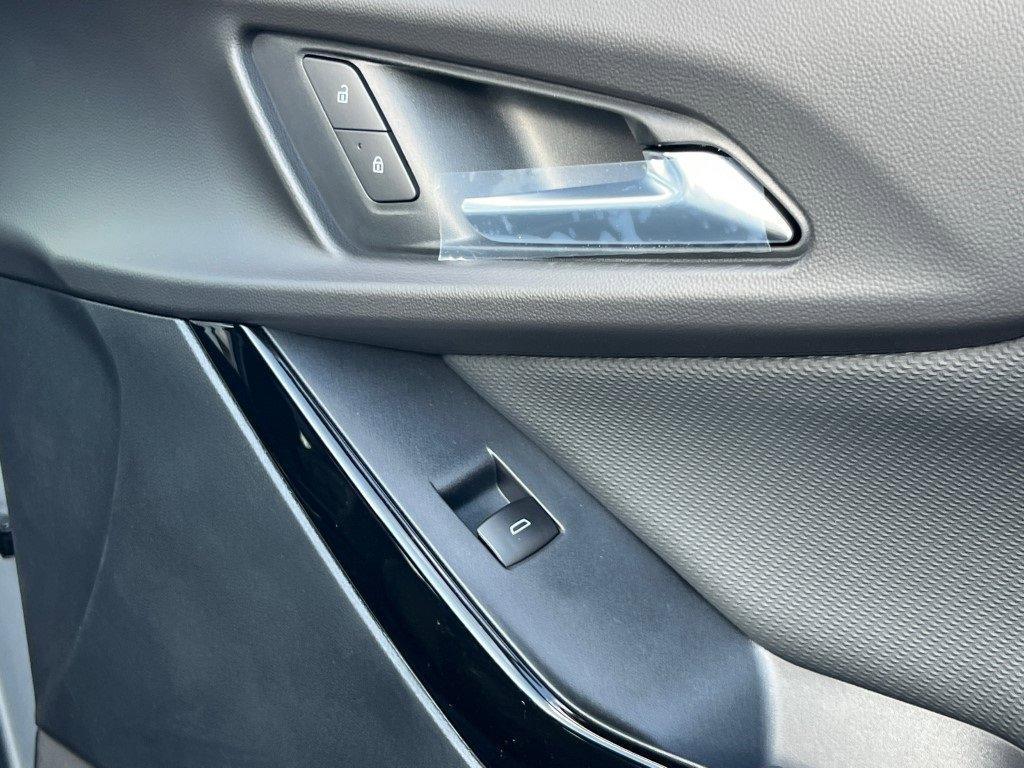 new 2026 Chevrolet Equinox car, priced at $30,530