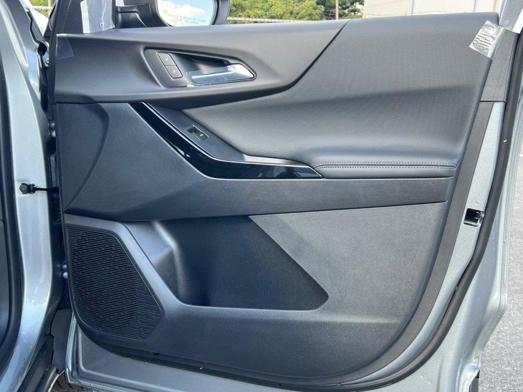 new 2026 Chevrolet Equinox car, priced at $30,530