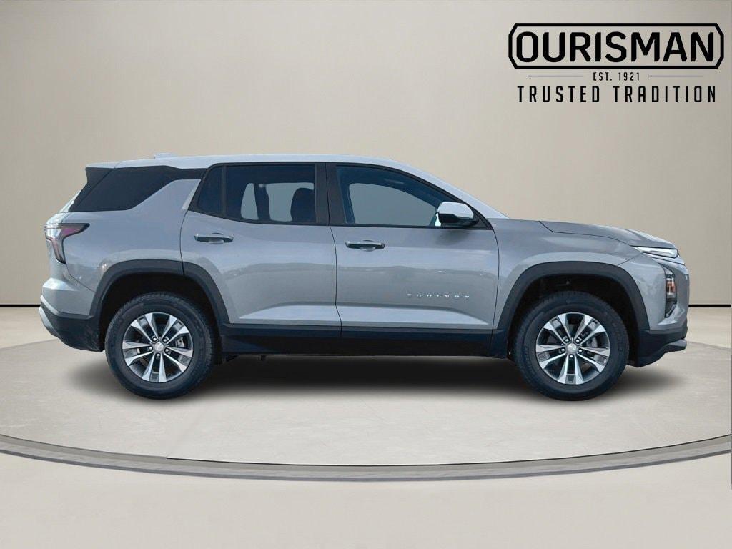 new 2026 Chevrolet Equinox car, priced at $30,530