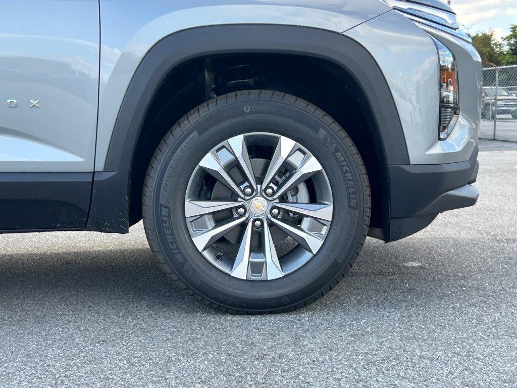 new 2026 Chevrolet Equinox car, priced at $30,530