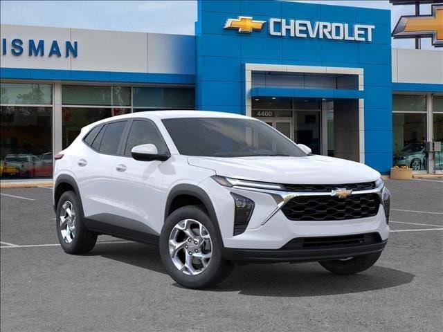 new 2025 Chevrolet Trax car, priced at $22,795