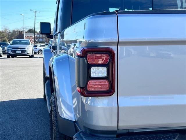 used 2020 Jeep Gladiator car, priced at $27,500