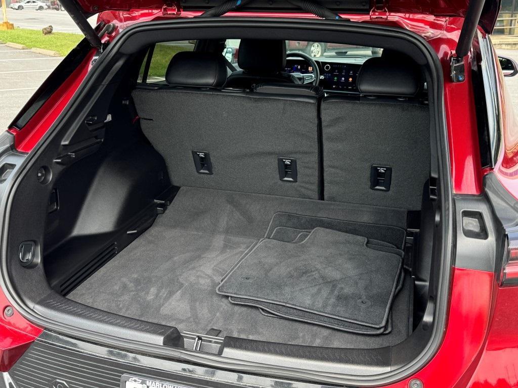 used 2024 Chevrolet Equinox EV car, priced at $25,000