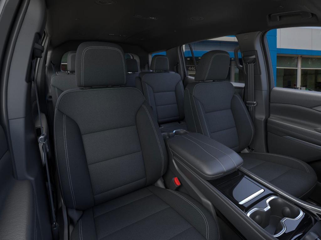 new 2025 Chevrolet Traverse car
