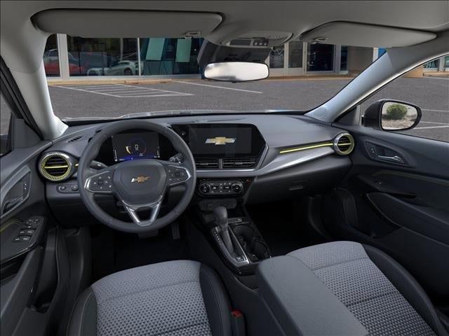 new 2025 Chevrolet Trax car, priced at $23,995