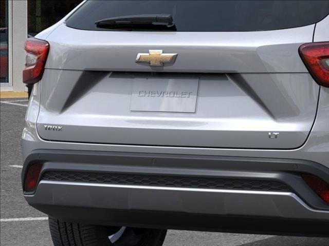 new 2025 Chevrolet Trax car, priced at $23,995