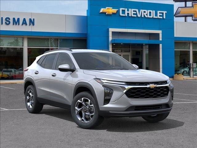 new 2025 Chevrolet Trax car, priced at $23,995